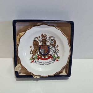 Silver jubilee commemorative plate