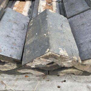 Single imperial copings